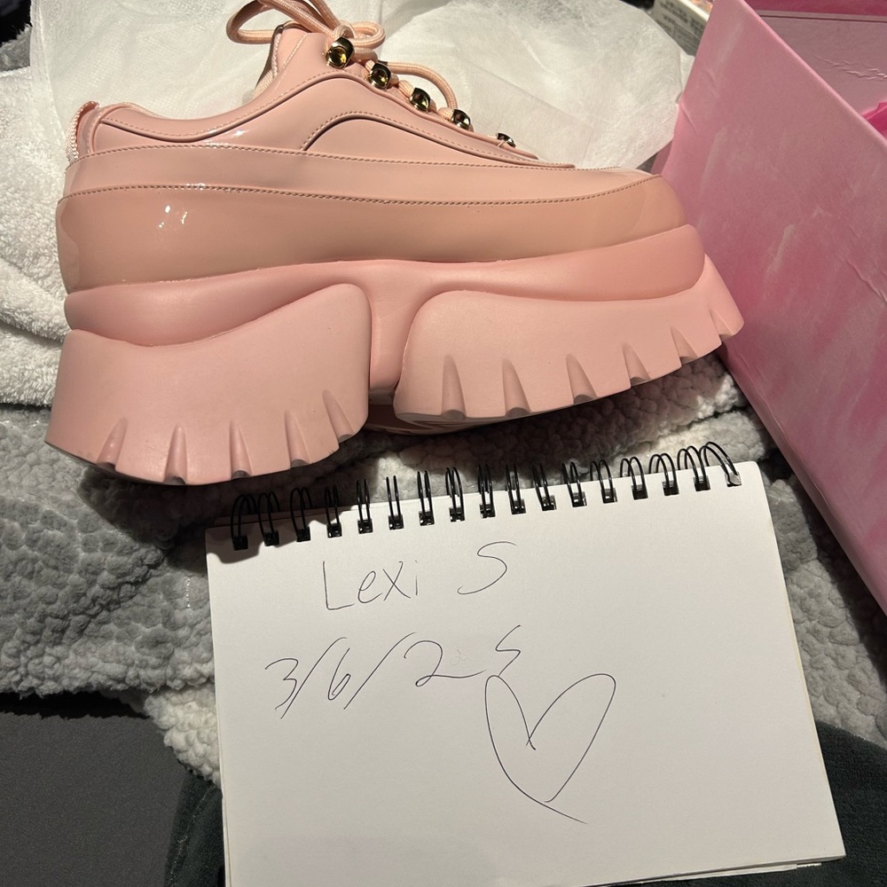 Cake shoes